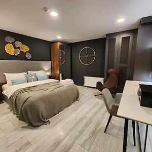 호텔 Taksim Landhouse, 이스탄불